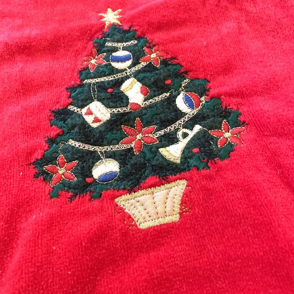 USA Vintage Christmas Tree Bath Towels 23x44” Embroidered Applique